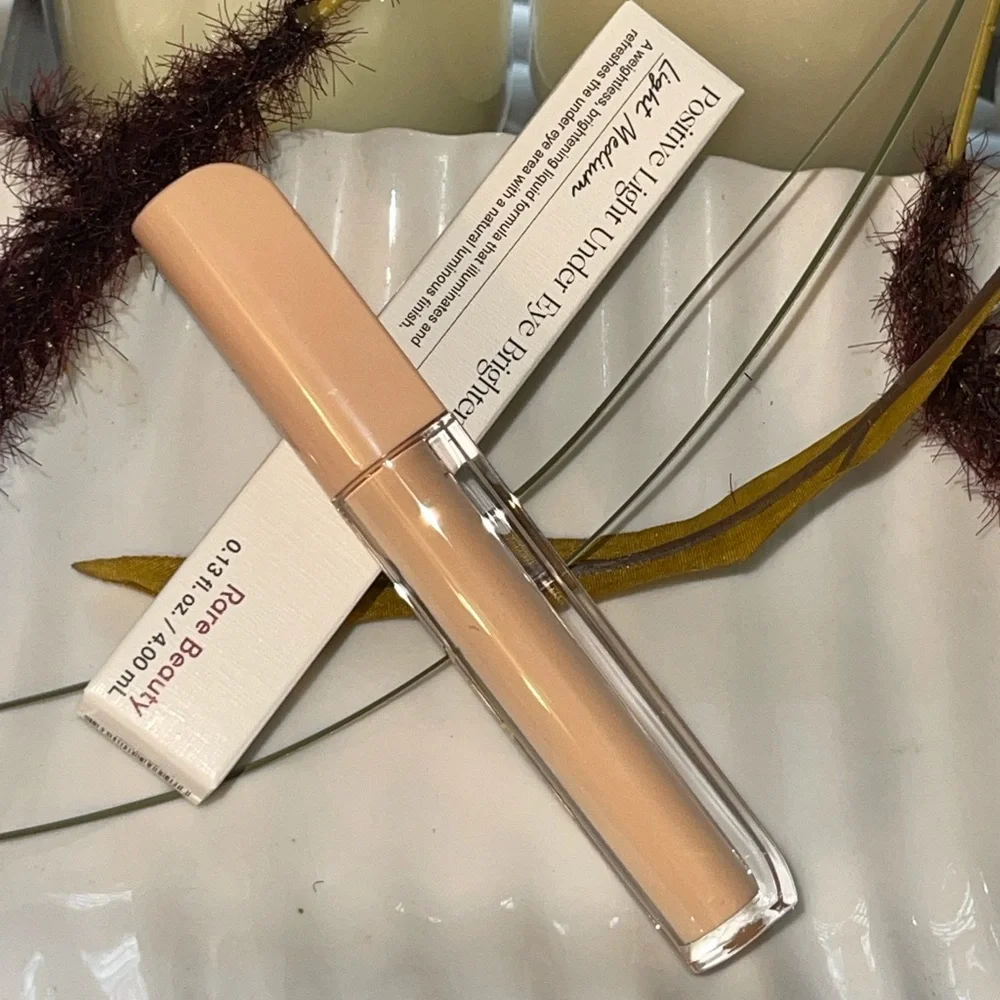 RARE BEAUTY By Selena Gomez Positive Light Under Eye Brightener In Light Med